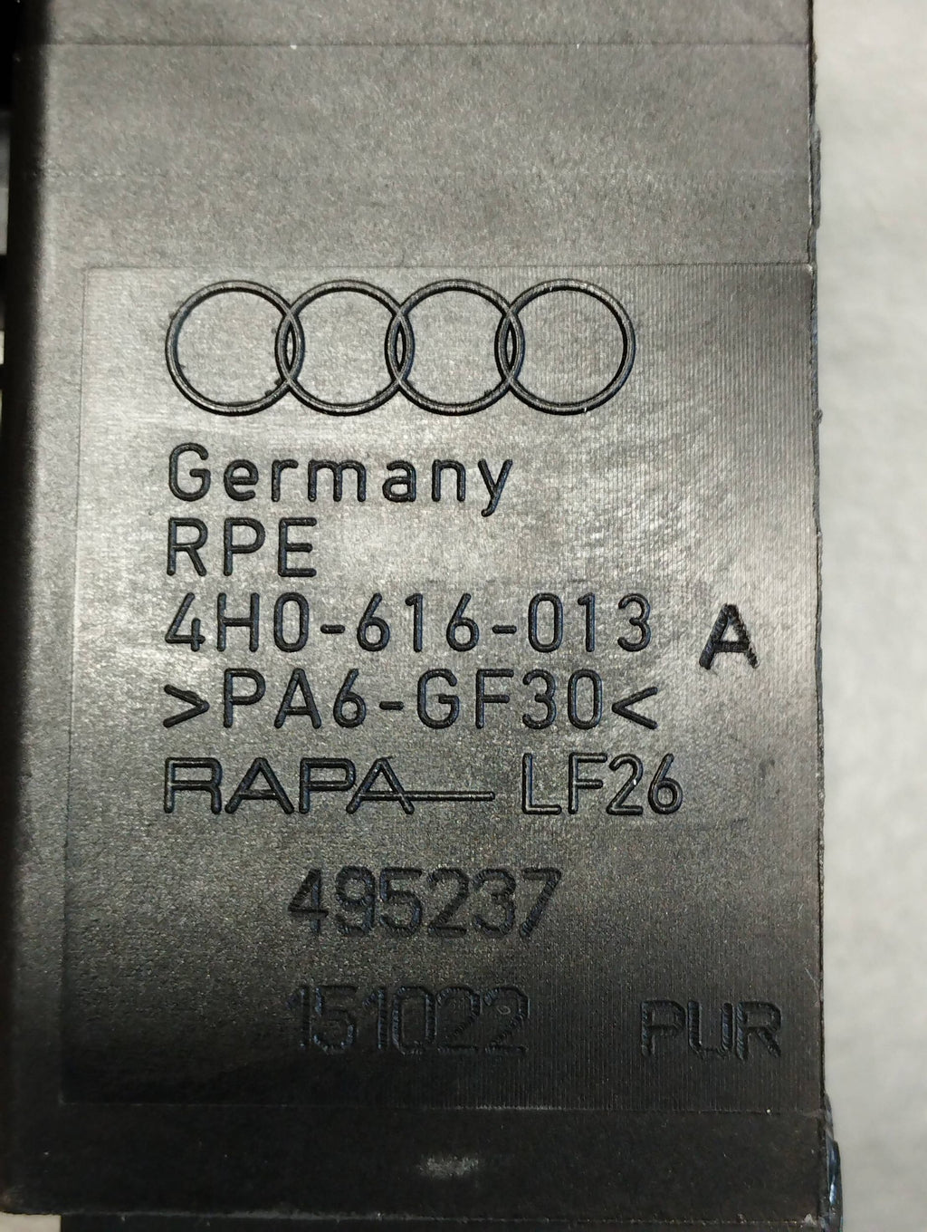 Audi A7 4G 2016 SUSPENSION SPLITTER 4H0616013A