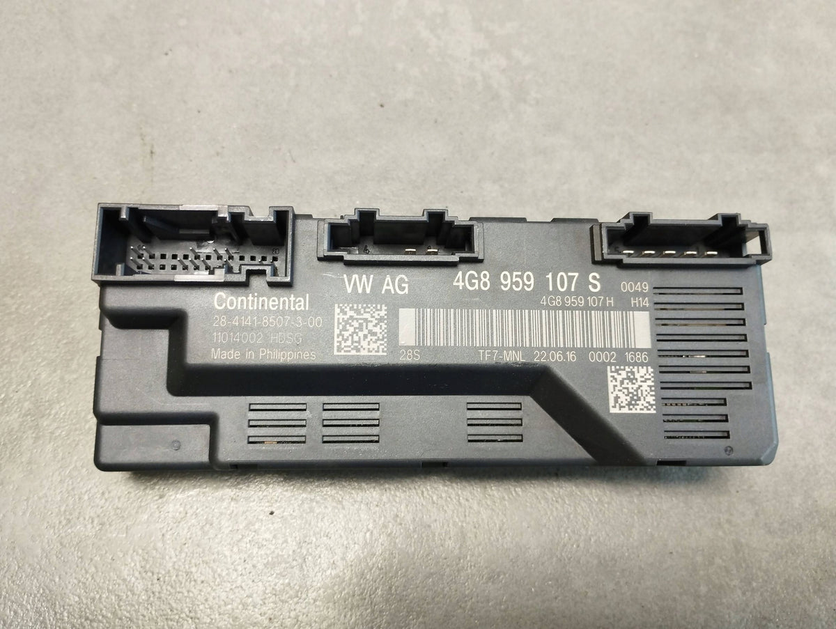 Audi A7 4G 4G8959107S ELECTRIC FLAP MODULE