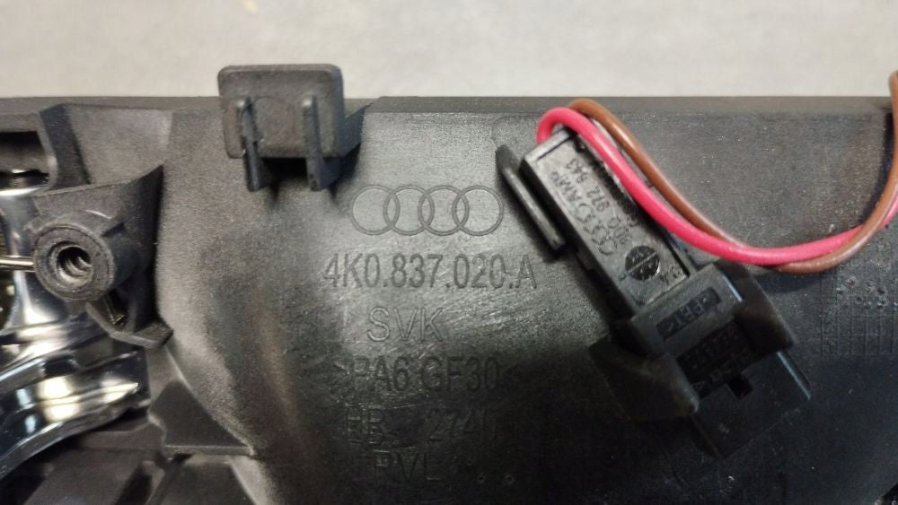 Audi A7 4K Interior door handle right front 4K0837020A
