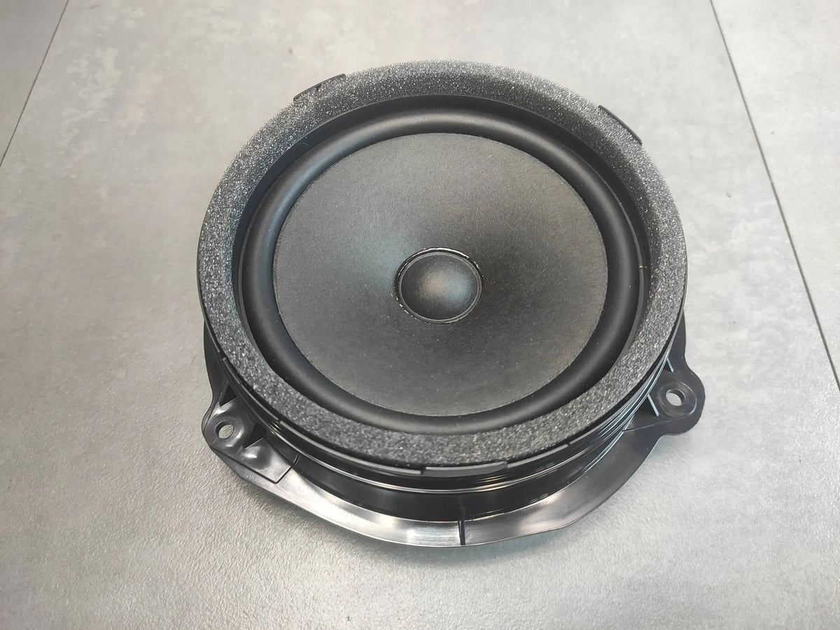 Audi A8 4N D5 DOOR SPEAKER 8V4035411D