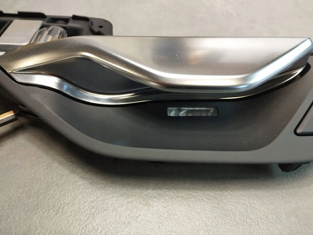Audi A8 4N D5 INTERIOR DOOR HANDLE LEFT FRONT 4N0837019