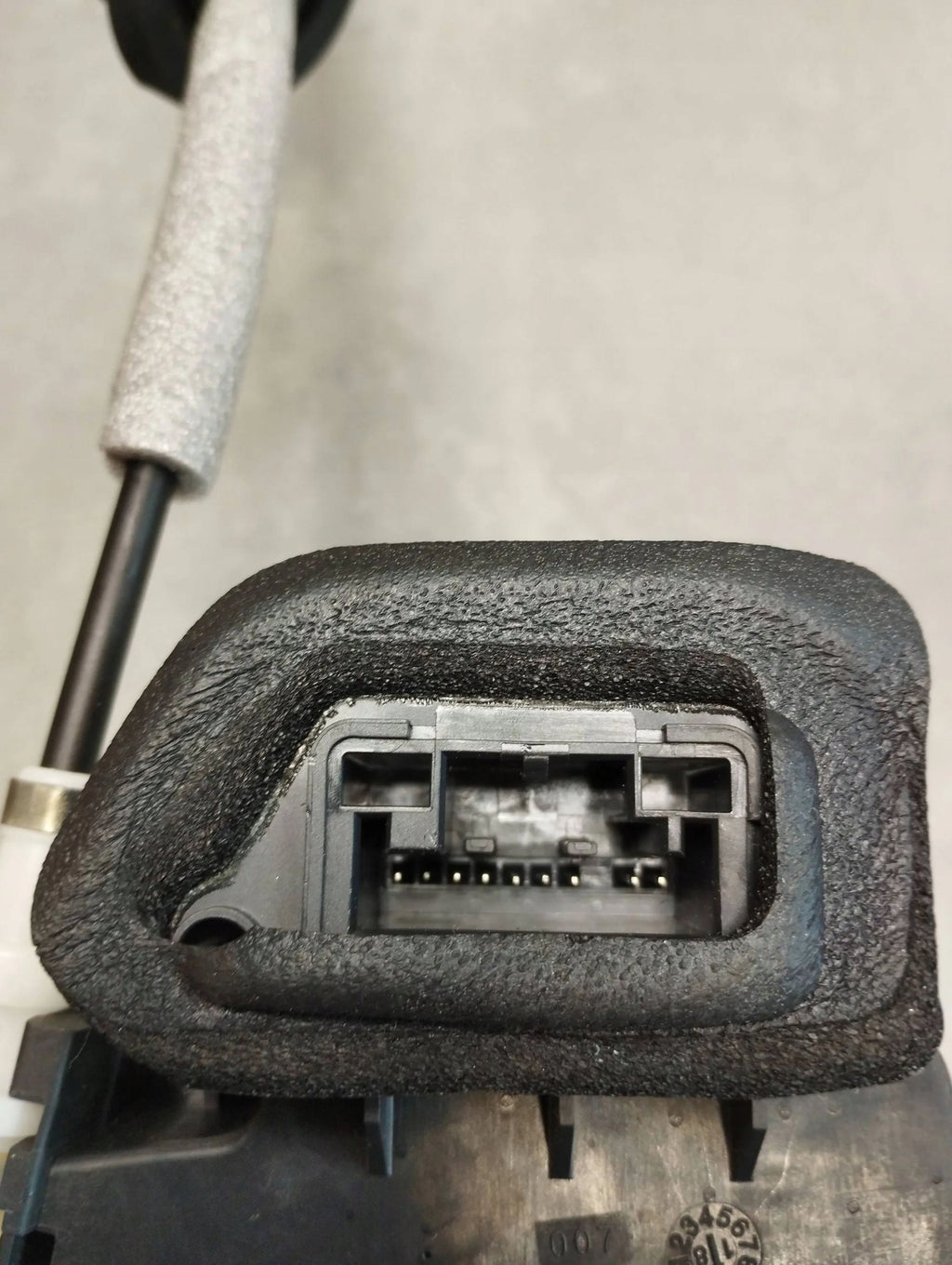 Audi A8 4N D5 LOCK RIGHT REAR 4N0839016D