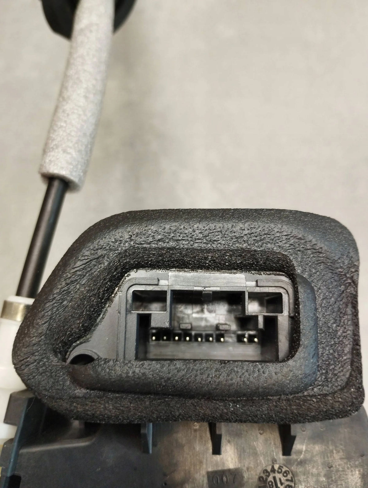 Audi A8 4N D5 LOCK RIGHT REAR 4N0839016D