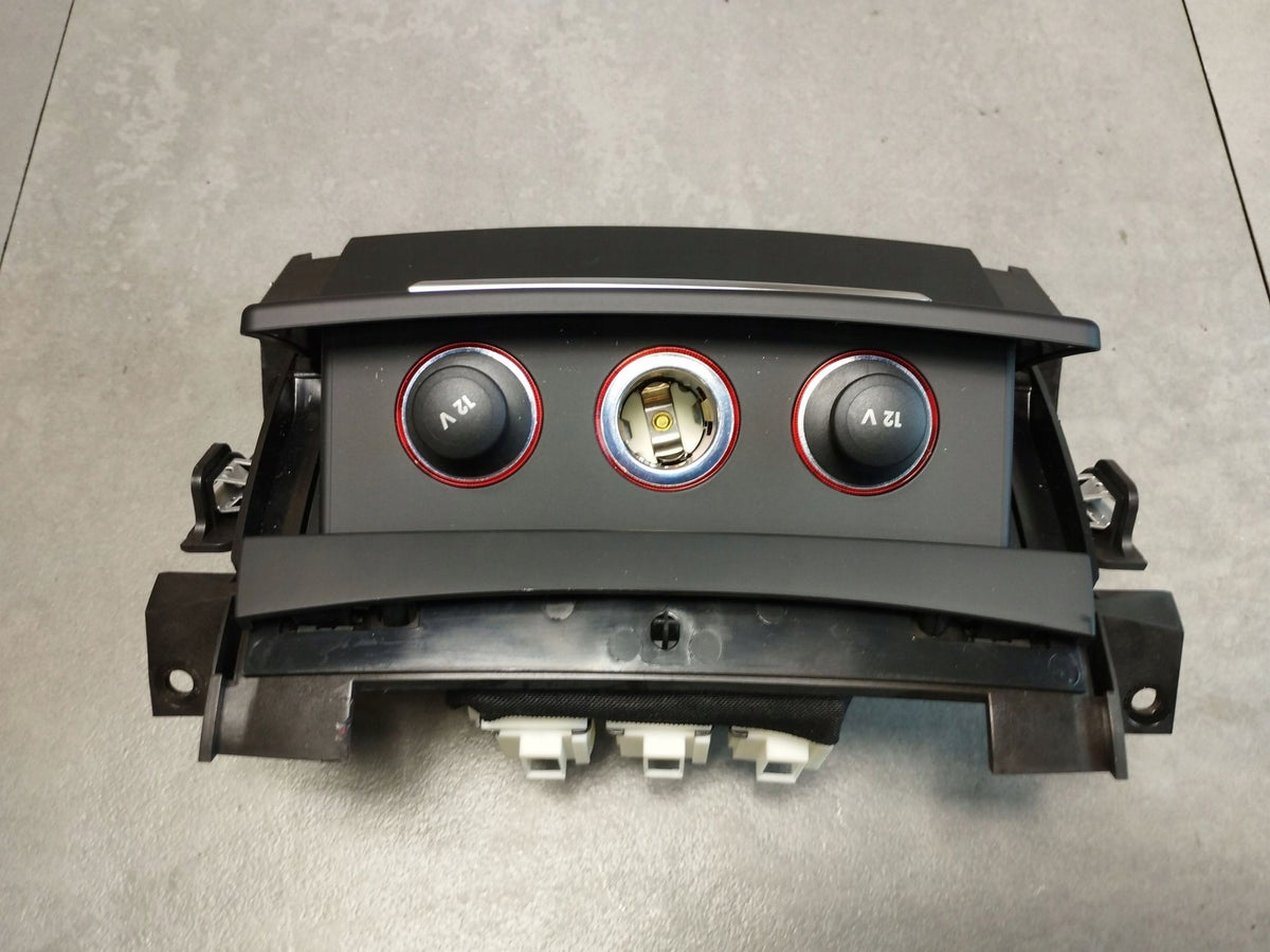 Audi A8 D4 4H 2016 ASHTRAY SOCKET 4H0864051B