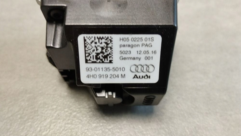 Audi A8 D4 4H CONSOLE WATCH 4H0919204M