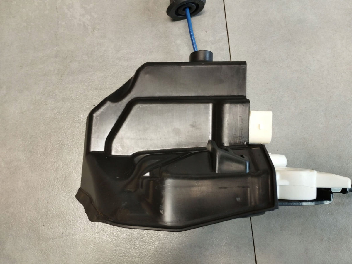 Audi A8 D4 4H DOOR LOCK RIGHT REAR 4H0839016C