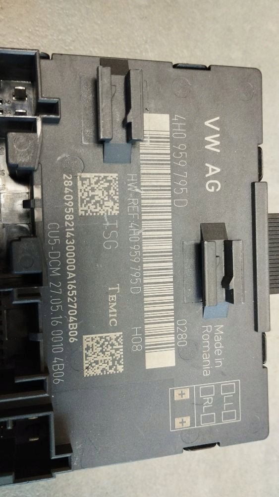 Audi A8 D4 4H DOOR MODULE RIGHT REAR 4H0959795D