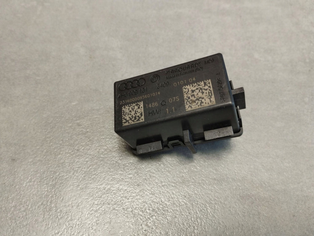 Audi A8 D4 4H Keyless Module 4H0909131