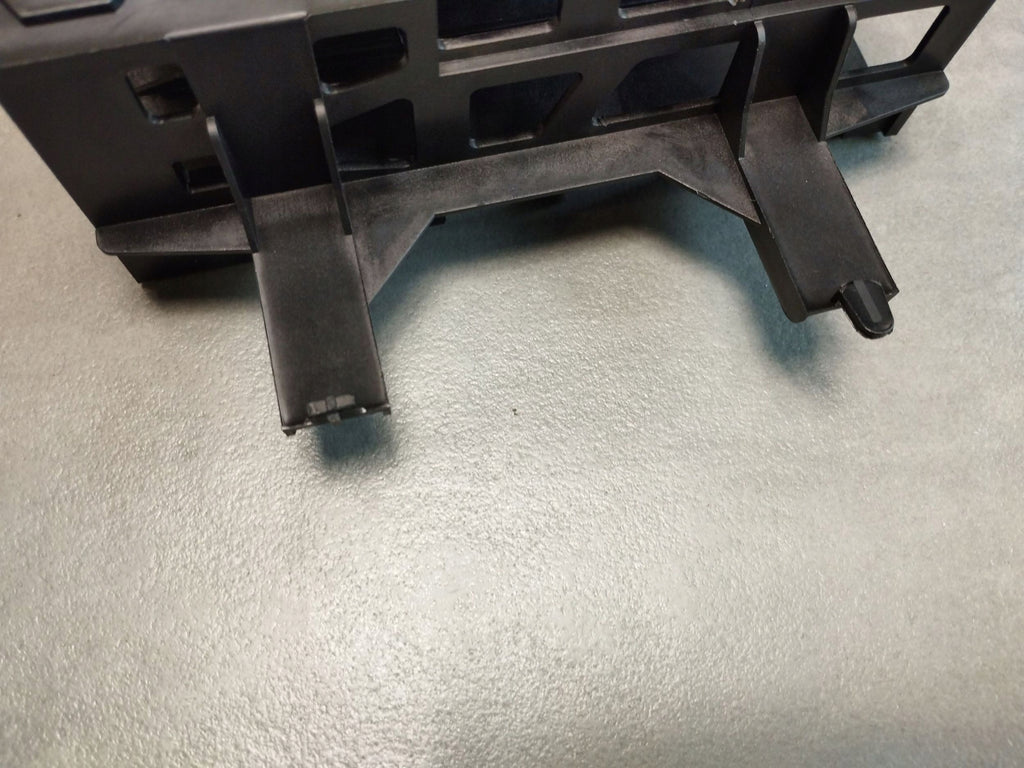 Audi A8 D4 4H RADIO DRIVER MOUNT 4H0907324H