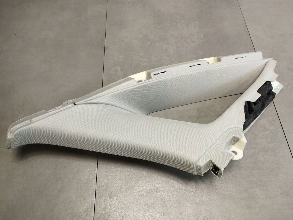 Audi A8 D4 4H RIGHT POST COVER 4H4867242