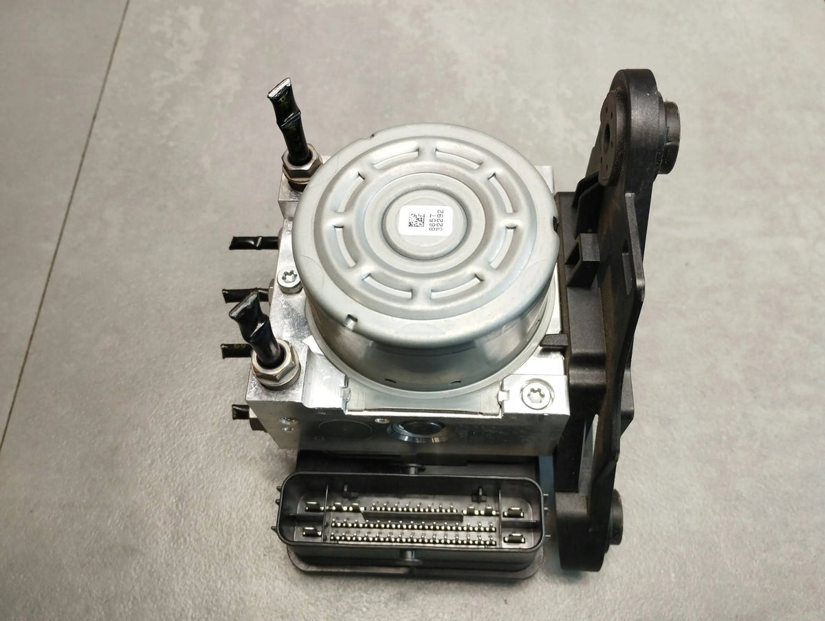 Audi Q3 F3 83A ABS PUMP CONTROLLER 5Q0614517DN
