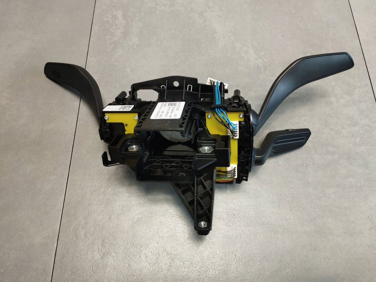 Audi Q3 F3 83A COMBINED SWITCH 82A953521BF