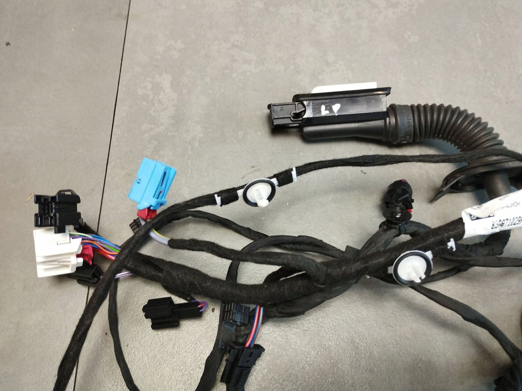 Audi Q3 F3 83A DOOR HARNESS LEFT FRONT 83A971029PS