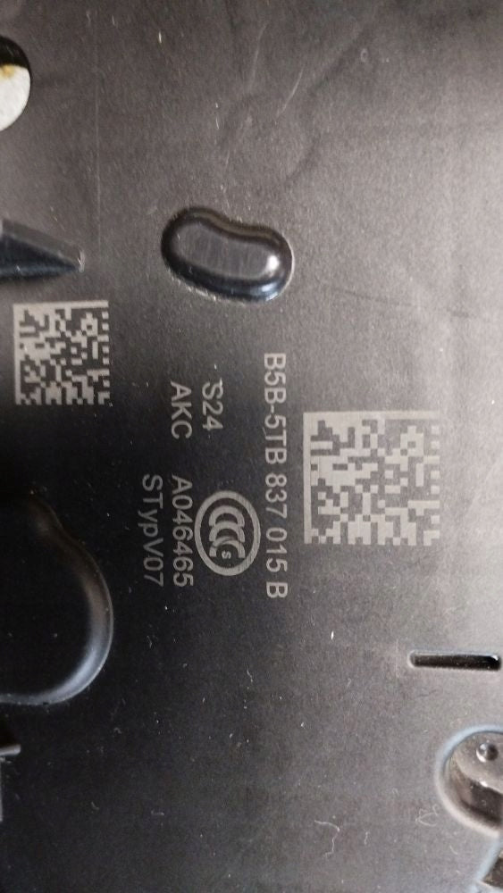 Audi Q3 F3 83A Door lock left front 5TB837015B