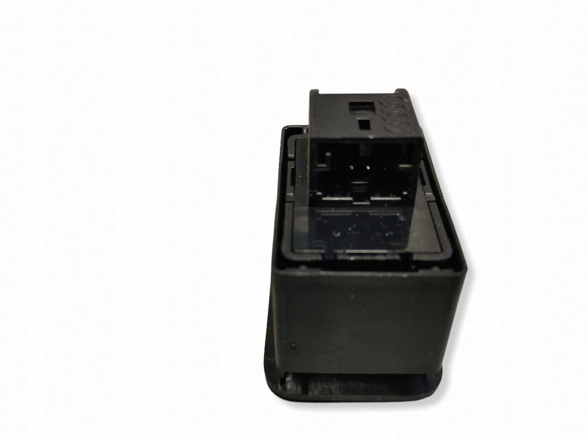 Audi Q3 F3 83A Flap opening button 83A959831