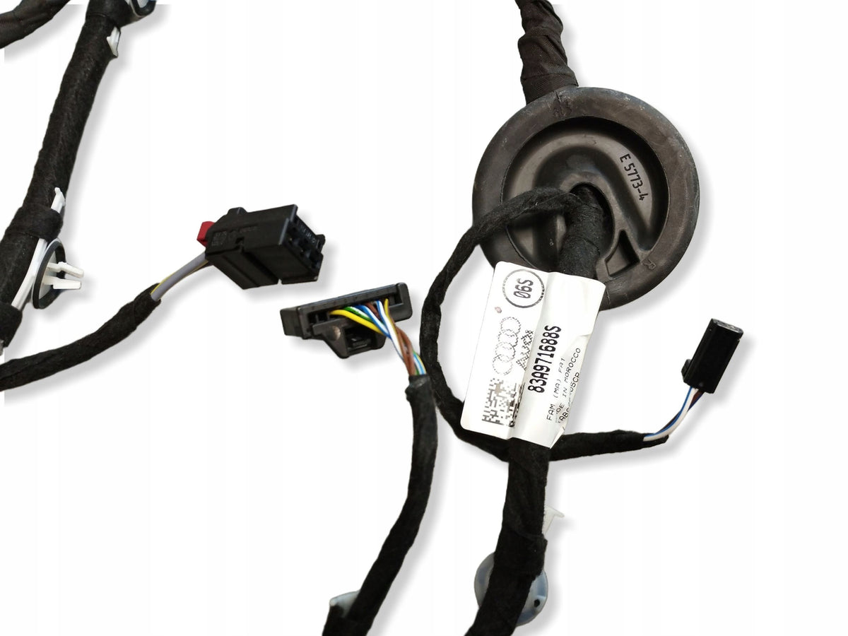 Audi Q3 F3 83A Grommet door harness right rear 83A971688S