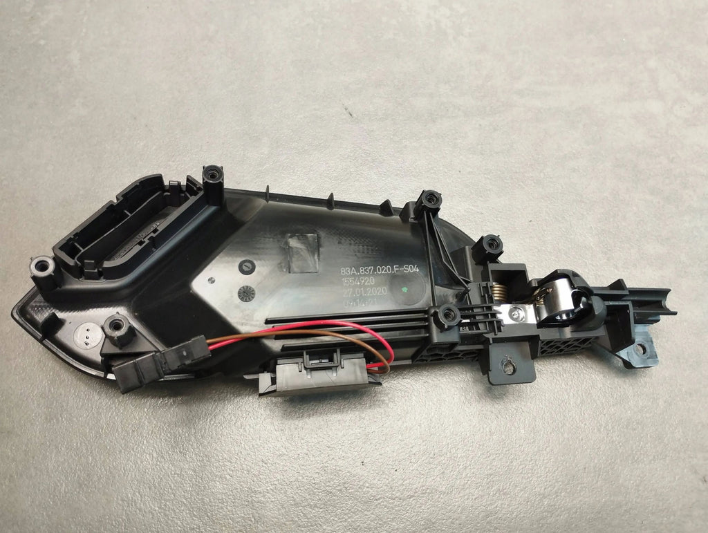 Audi Q3 F3 83A INTERIOR HANDLE RIGHT REAR 83A837020F