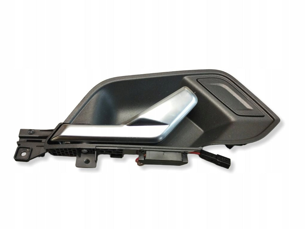 Audi Q3 F3 83A INTERIOR HANDLE RIGHT REAR 83A837020F