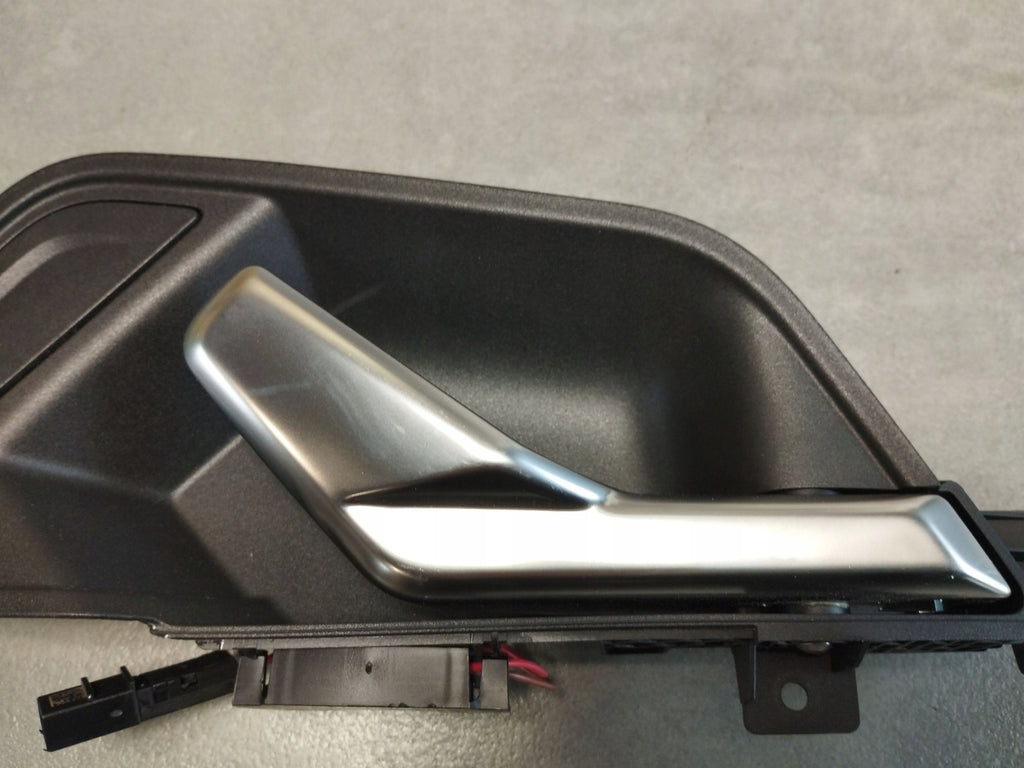 Audi Q3 F3 83A Interior door handle left rear 83A837019F