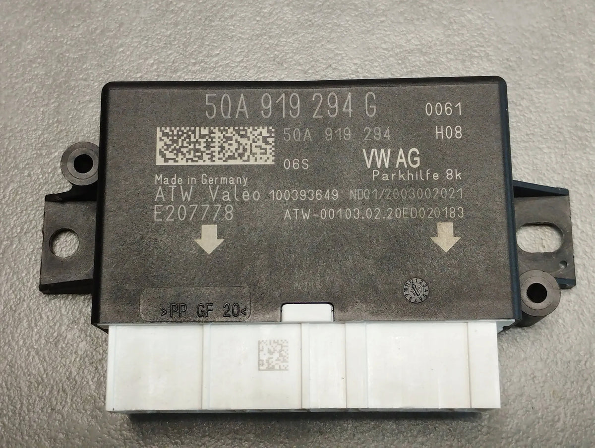 Audi Q3 F3 83A PDC CONTROLLER MODULE 5QA919294G