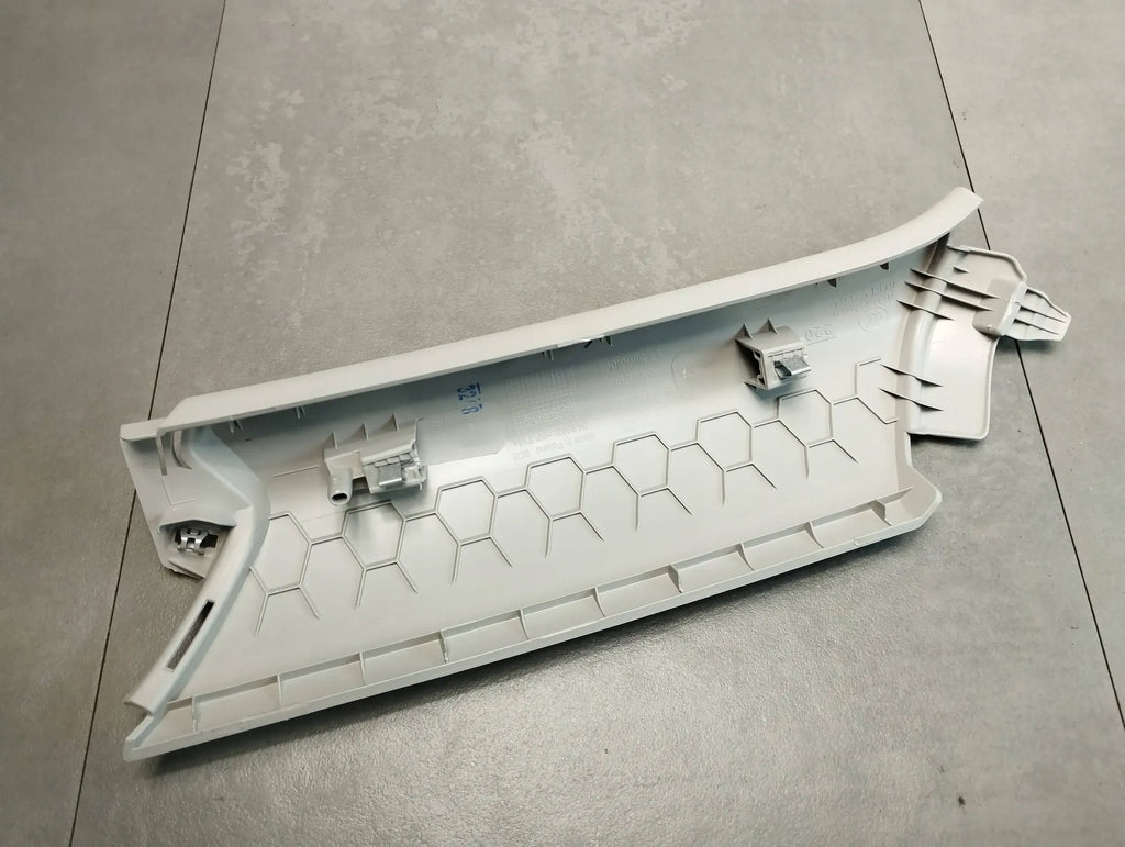 Audi Q3 F3 83A POST COVER 83A867287