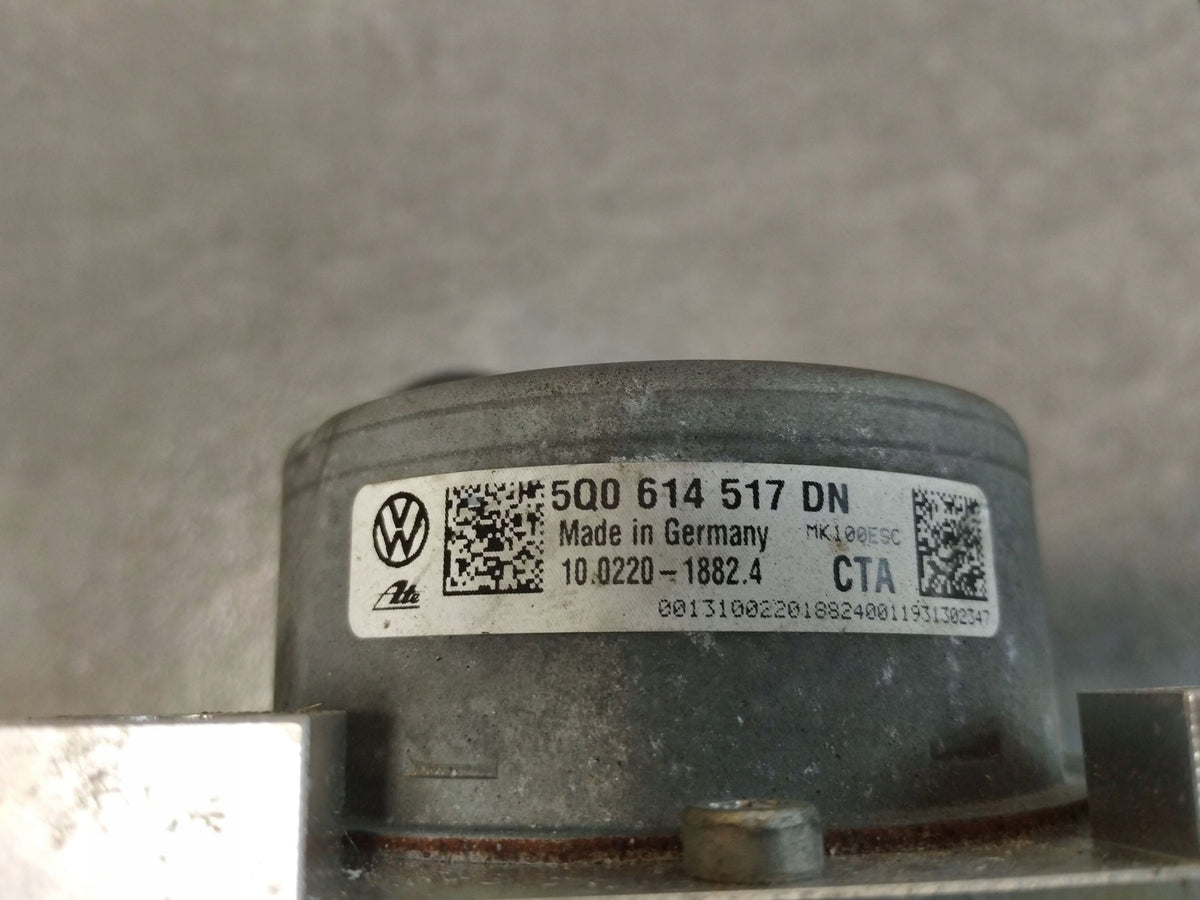 Audi Q3 F3 83a ABS pump 5Q0614517DN