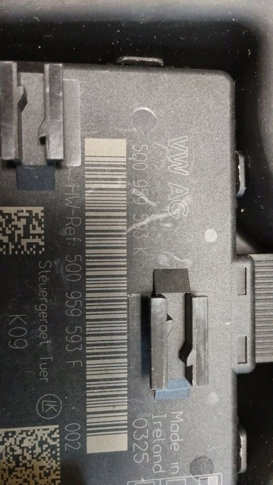 Audi Q3 F3 83a Door Module Left Front 5Q0959593K