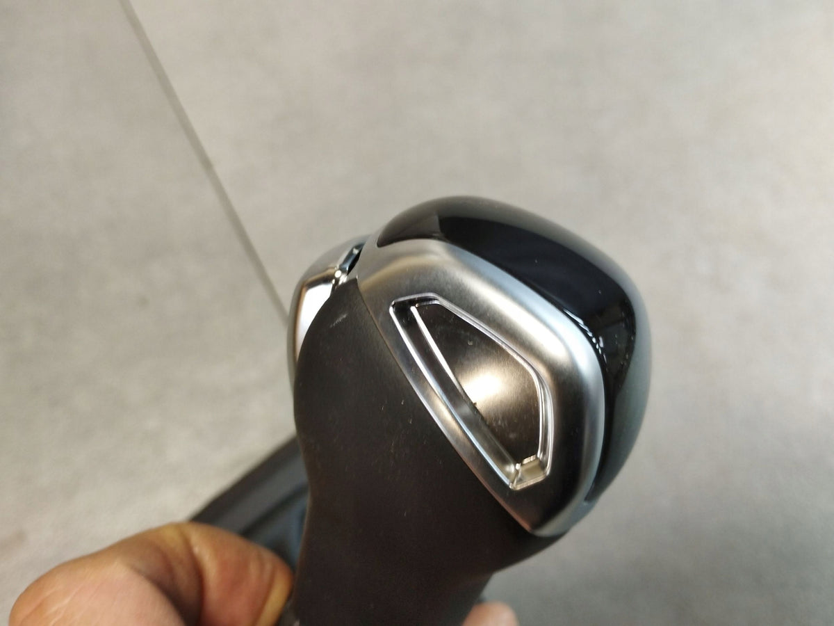 Audi Q3 F3 83a Frame jack gear knob 83B713463A
