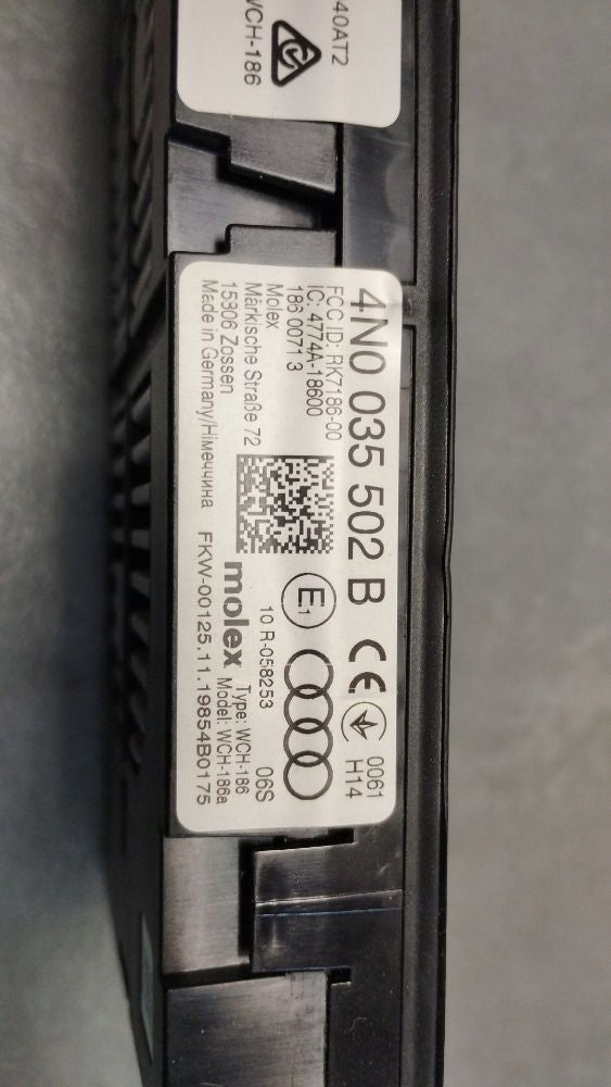 Audi Q3 F3 Induction charger 4N0035502B