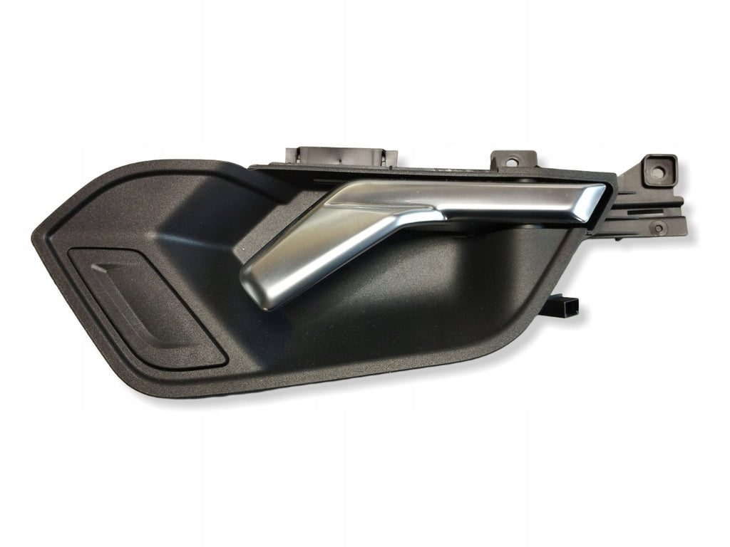 Audi Q3 F3 Interior door handle right front 83A837020F