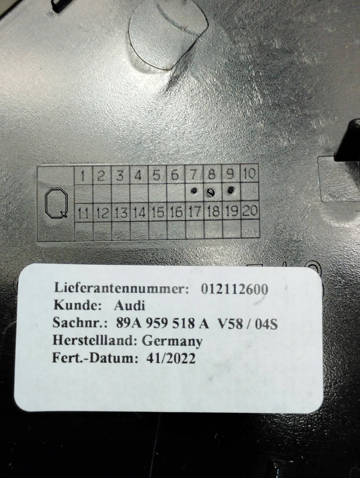 Audi Q4 e-tron Switch frame 89A959518A