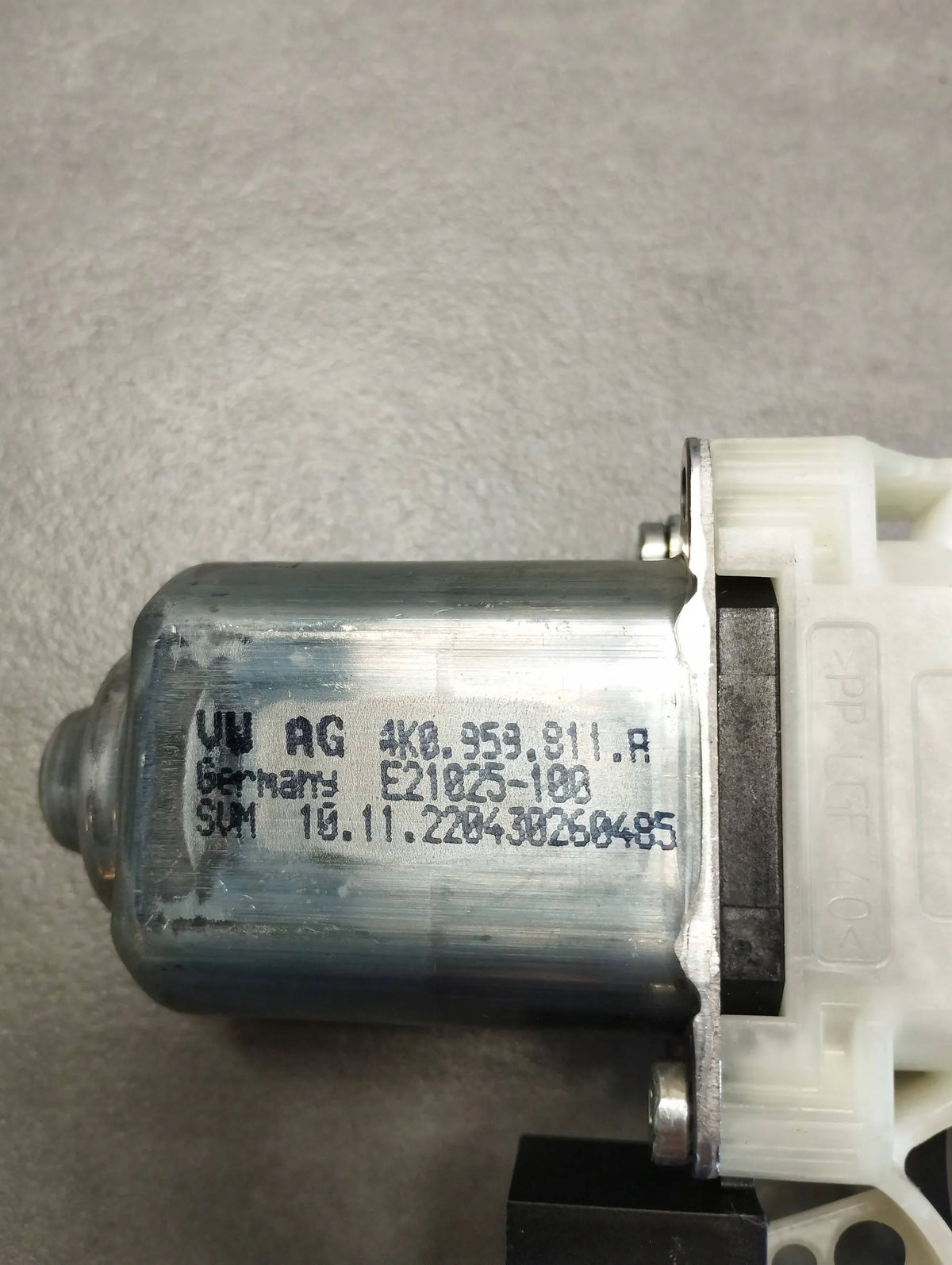 Audi Q4 e-tron WINDOW MOTOR 4K0959811A