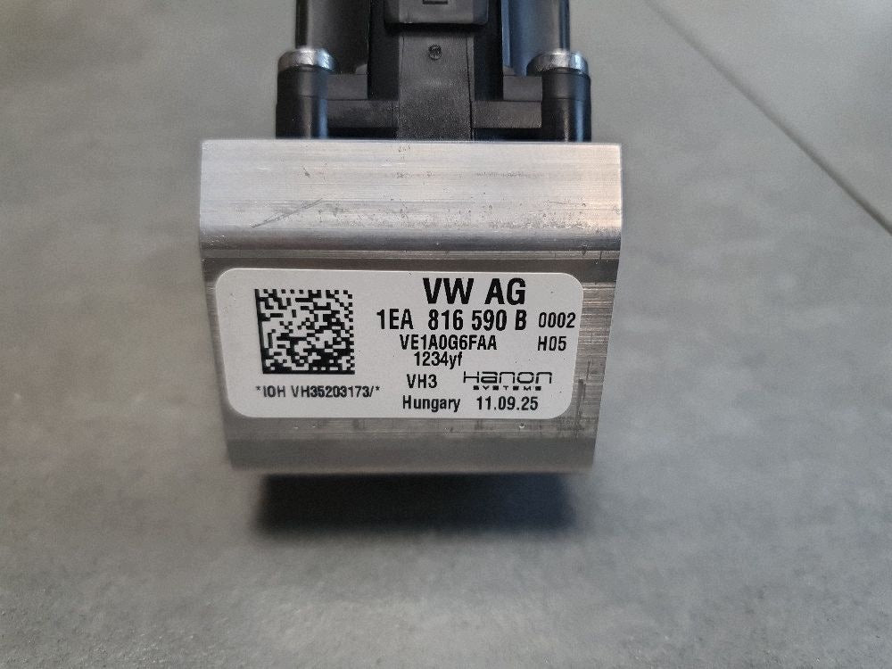 Audi Q6 e-tron Air conditioning expansion valve 1EA816590B