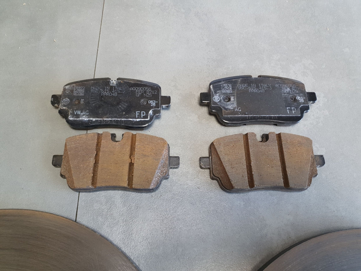 Audi Q6 e-tron Brake discs rear 95C615601