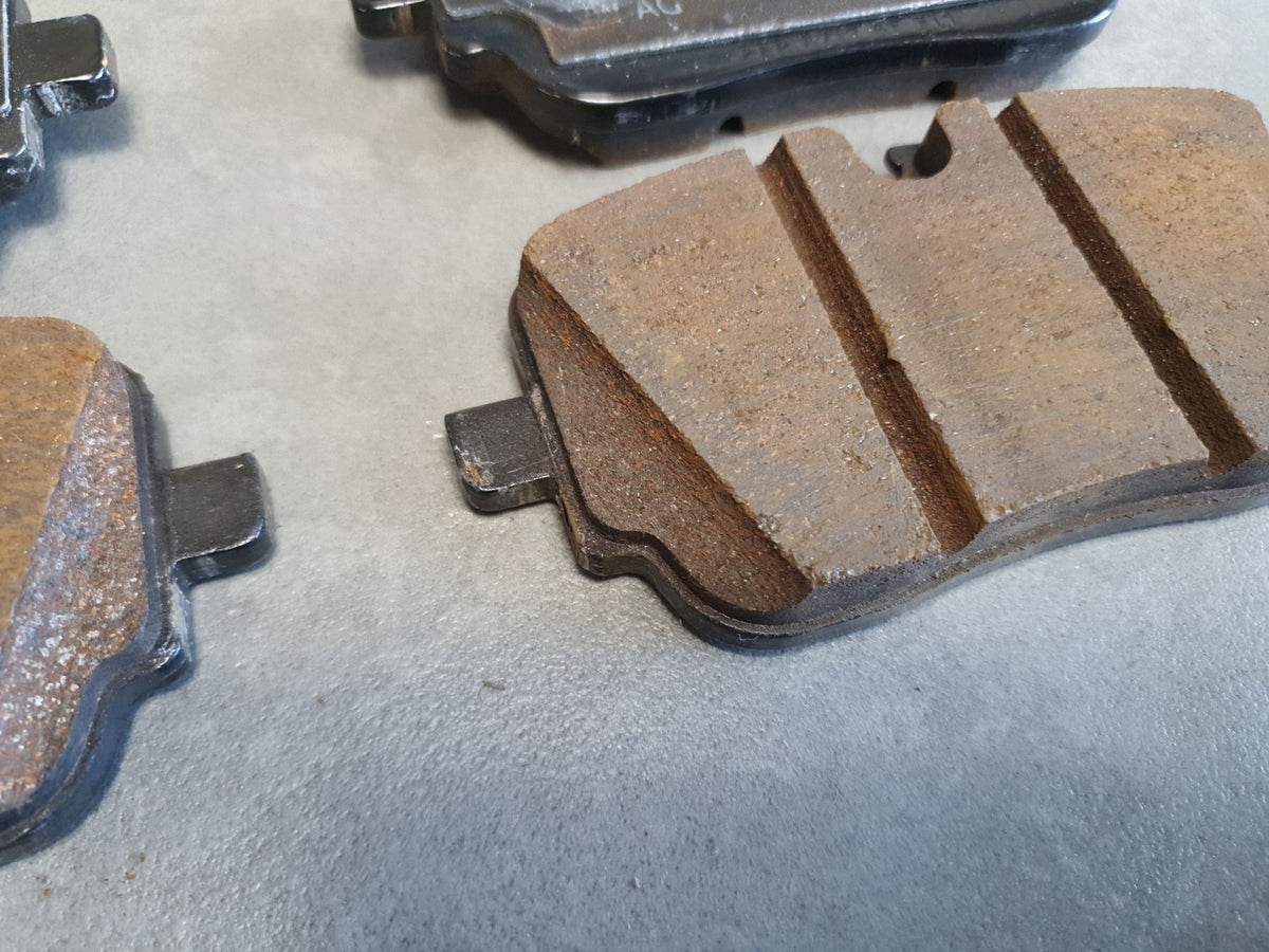 Audi Q6 e-tron Brake discs rear 95C615601