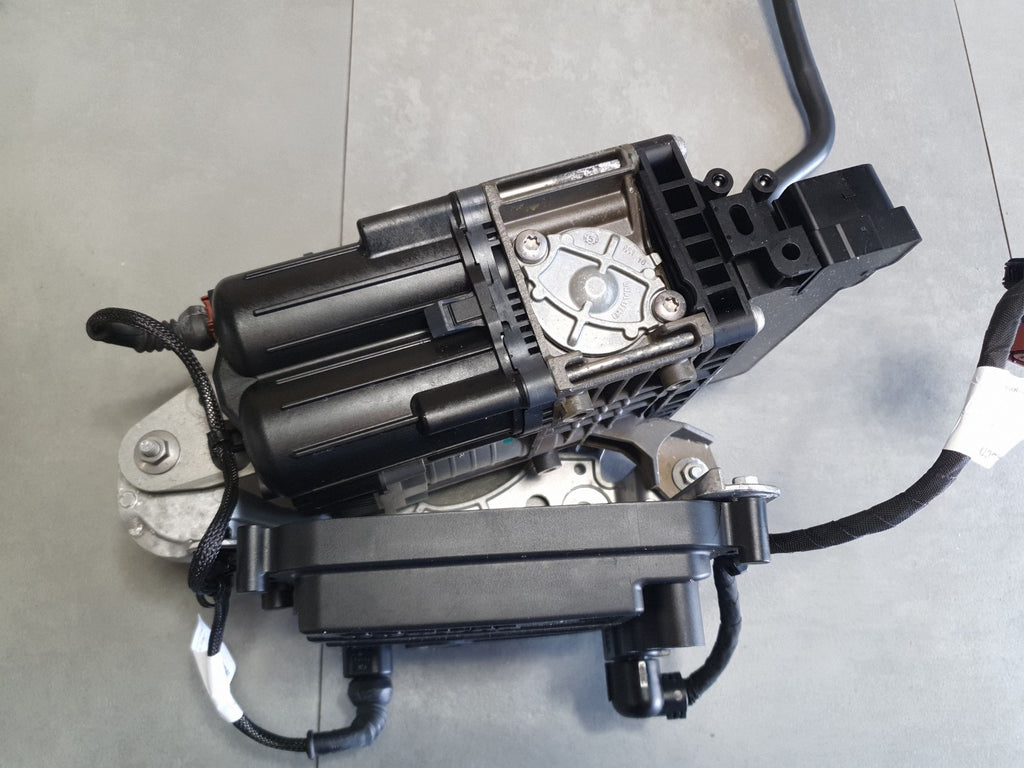 Audi Q6 e-tron Compressor suspension compressor 95C616005T