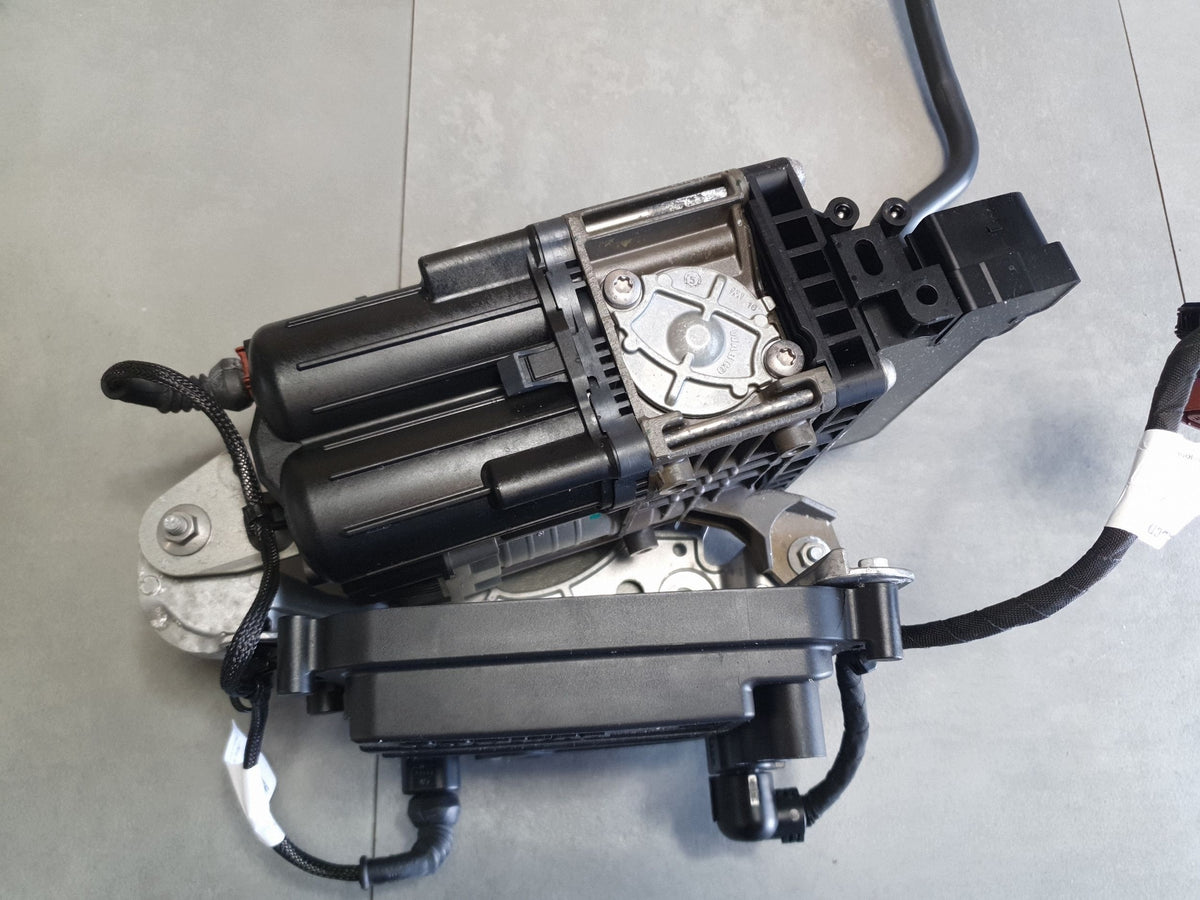 Audi Q6 e-tron Compressor suspension compressor 95C616005T
