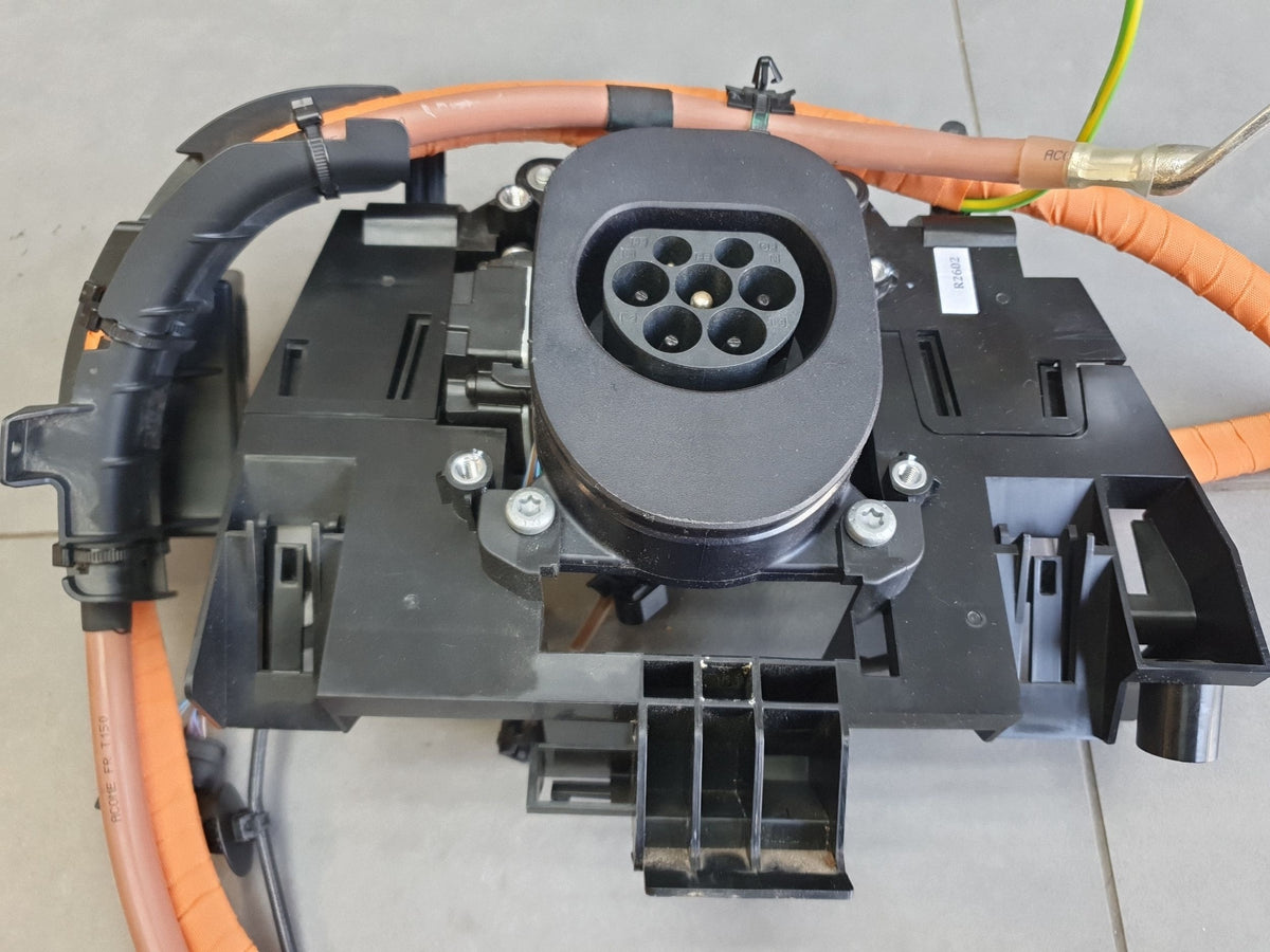 Audi Q6 e-tron Electric Vehicle Charging Cable 85H971106AJ