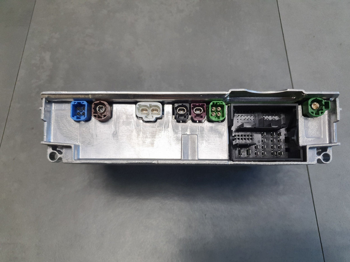 Audi Q6 e-tron Multimedia Station Central Controller 8B3035142S