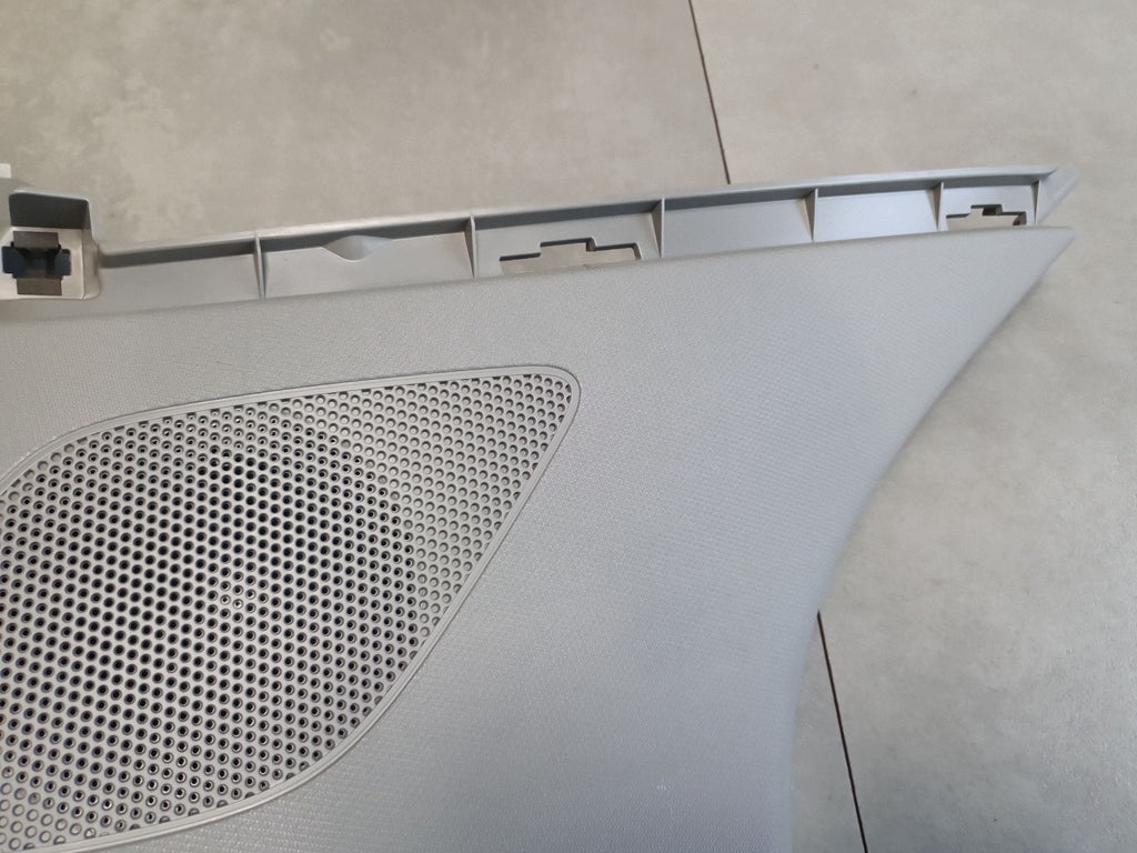 Audi Q6 e-tron Post cover D left 85H867245A