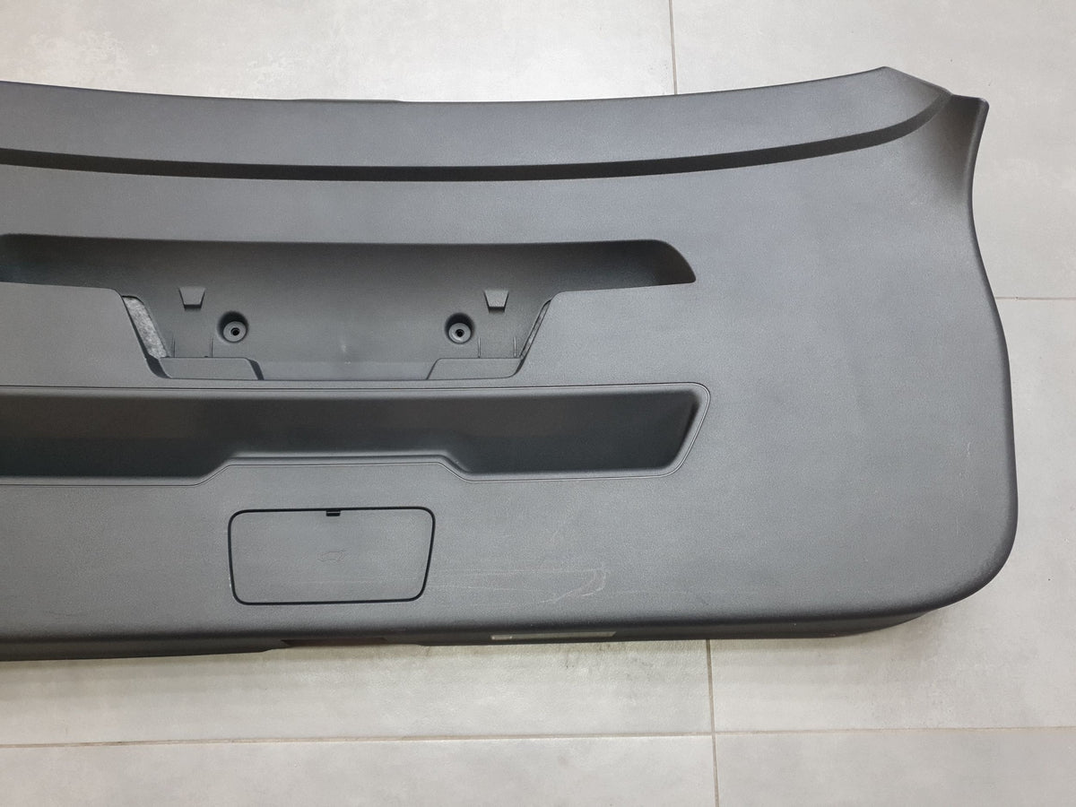 Audi Q6 e-tron Tailgate upholstery 85H867979