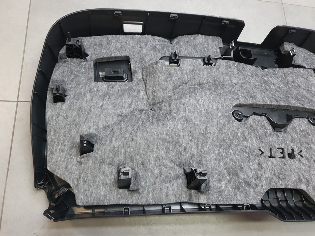 Audi Q6 e-tron Tailgate upholstery 85H867979