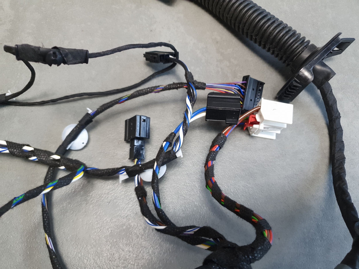 Audi Q6 e-tron rear door harness left rear 85H971687BA