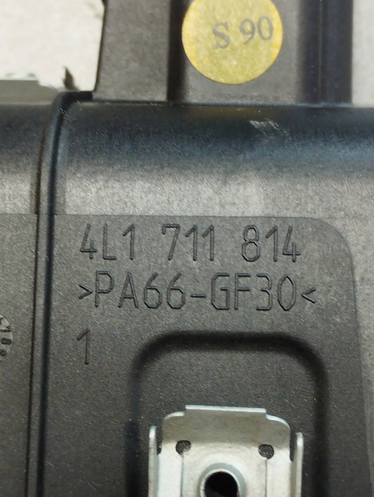 Audi Q7 4L HAND HANDLE 4L1711814