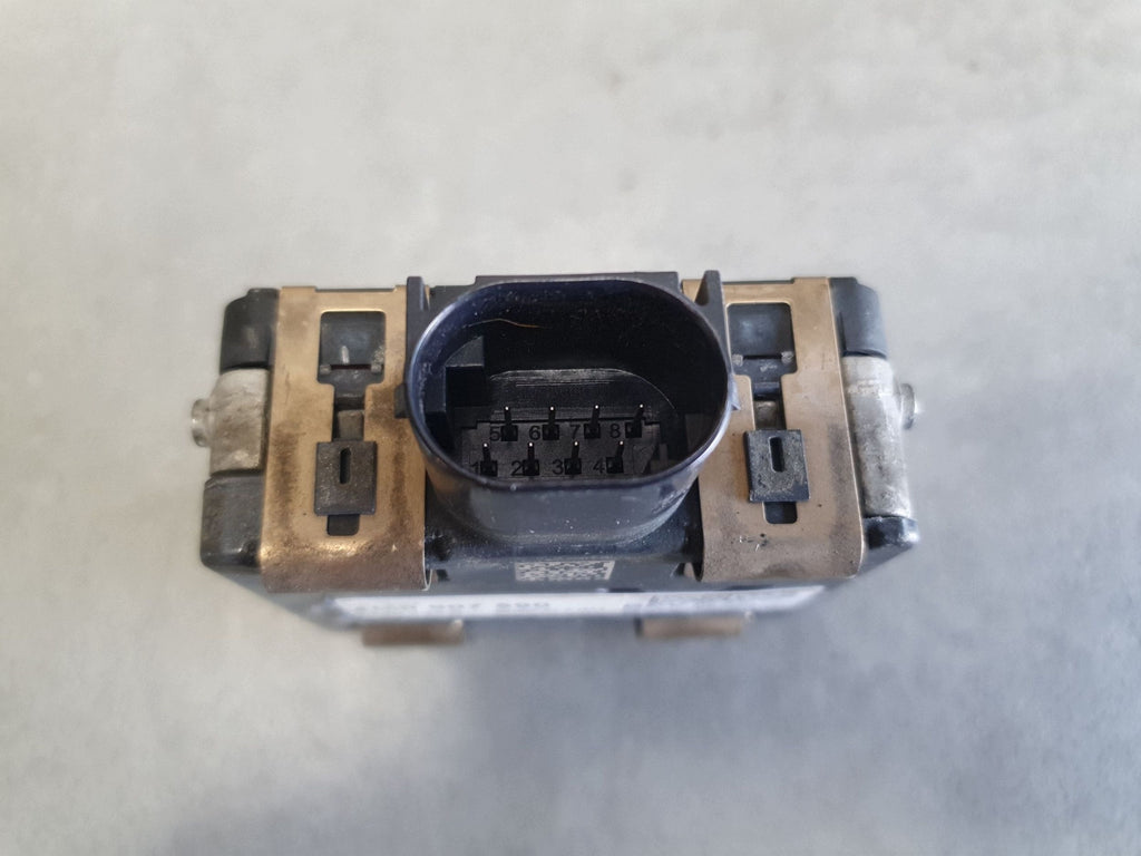 Audi Q7 4M Blind Spot Monitoring Module (BSM/BLIS) 4M0907590