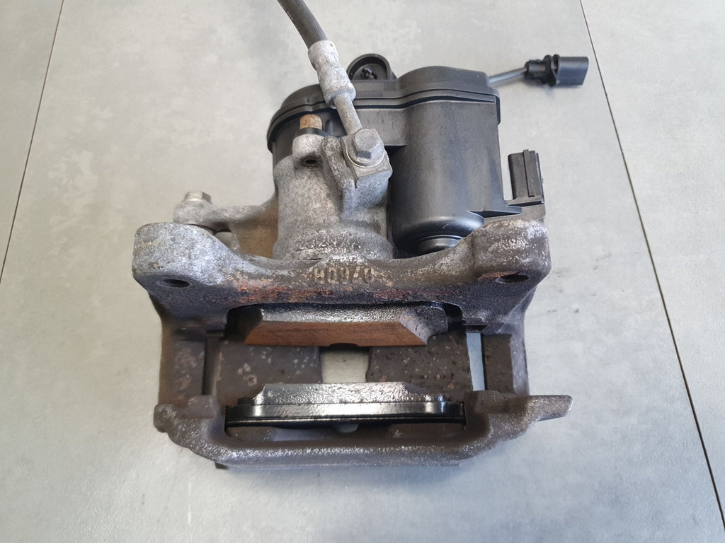 Audi Q7 4M Brake caliper right rear 4M0615406AR