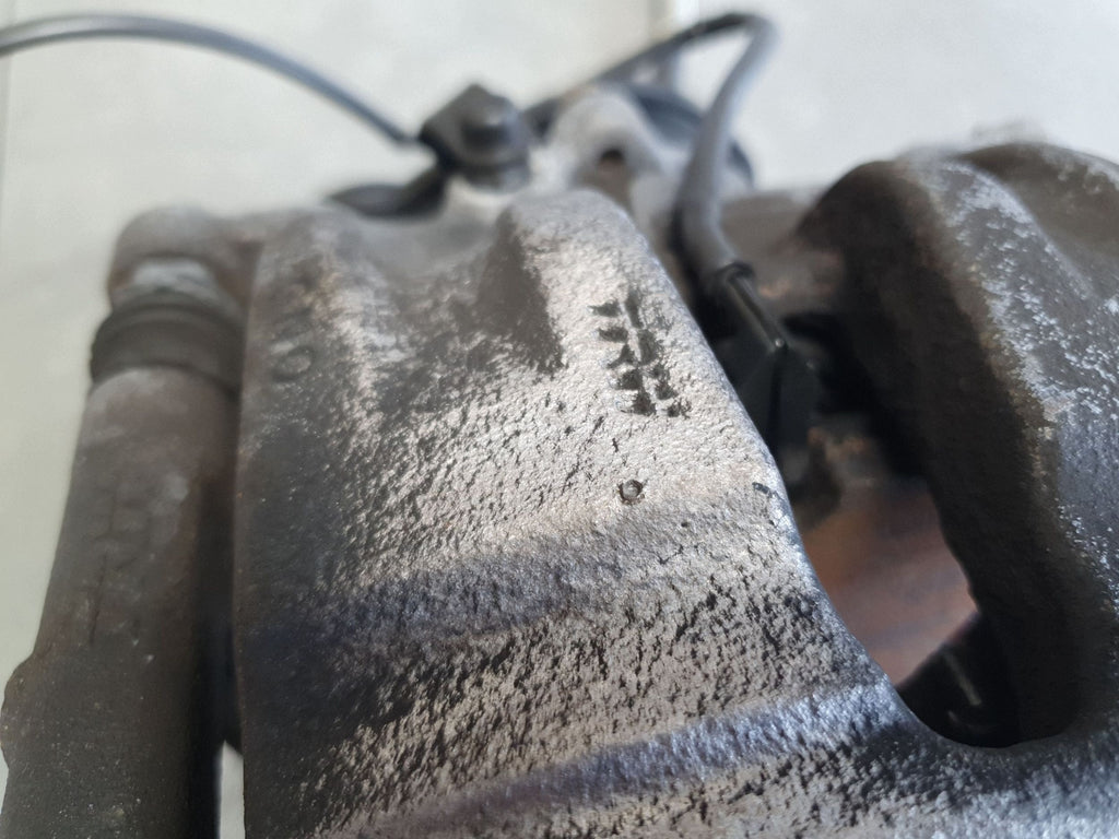 Audi Q7 4M Brake caliper right rear 4M0615406AR
