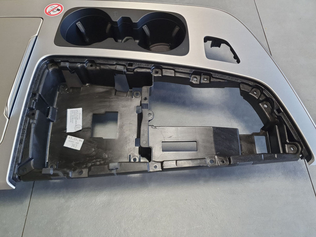Audi Q7 4M Center Console Ashtray 4M1863273A