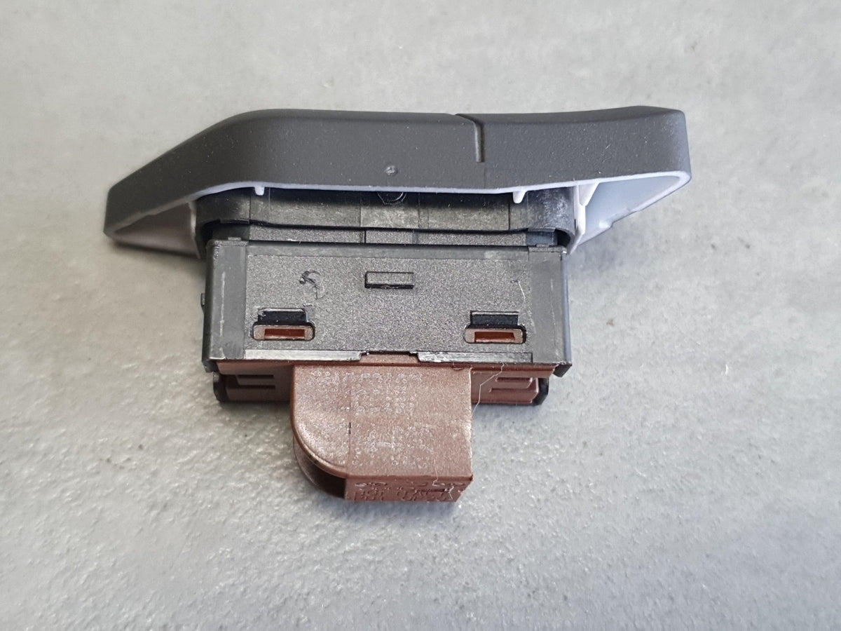 Audi Q7 4M Central lock button 4M1962107