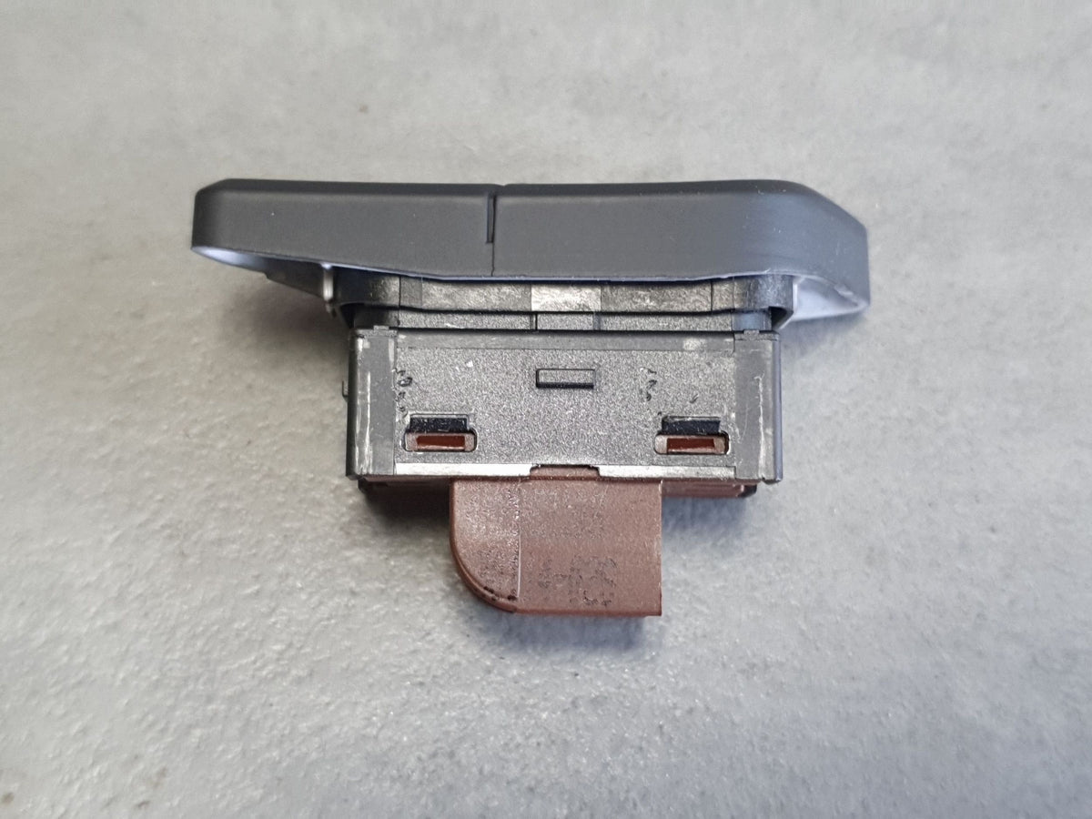 Audi Q7 4M Central lock button 4M2962108